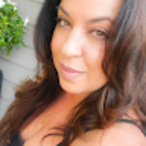 Meet your Posher, Amalia